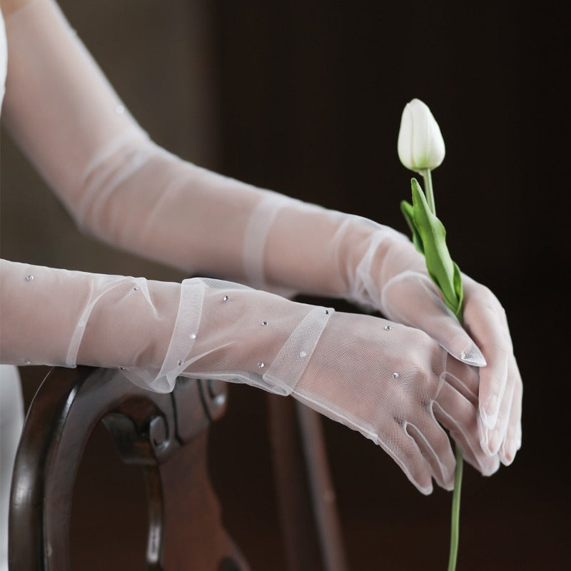 Elegant Sparkling Diamond Bridal Gloves for weddings5