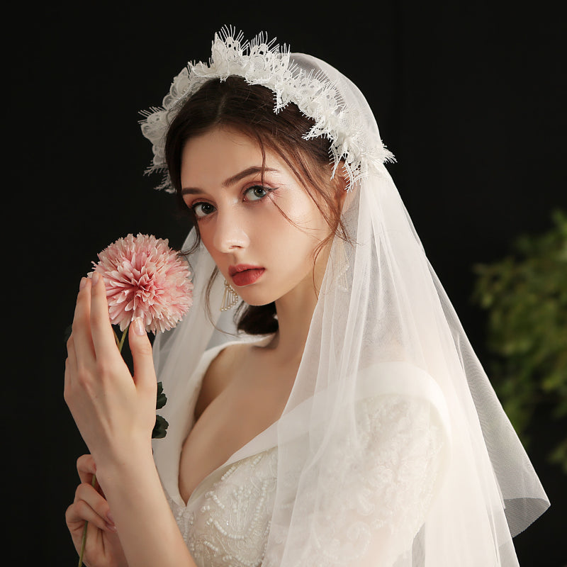 Vintage Hooded Lace Bridal Veil for weddings4