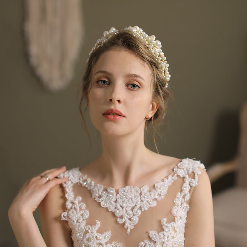 Elegant Pearl Bridal Accessories5