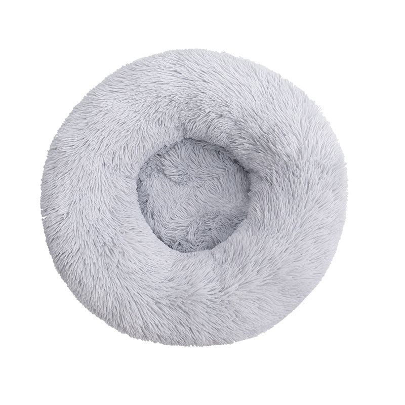 Long Plush Cat Bed for comfort and relaxation1