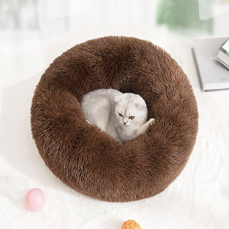 Long Plush Cat Bed for comfort and relaxation8