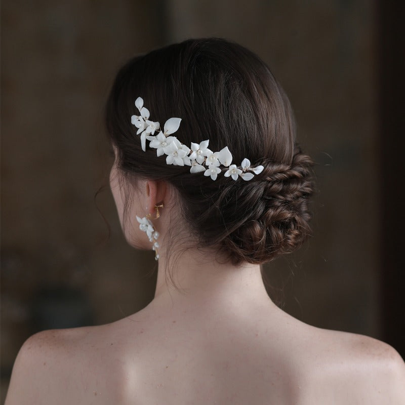 Elegant Ceramic Flower Bridal Accessories1