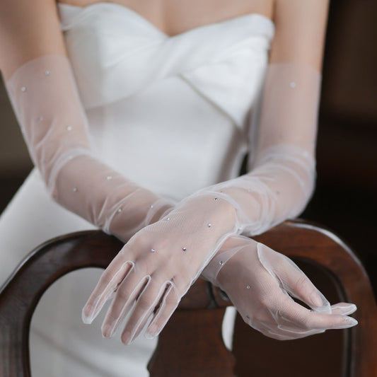Elegant Sparkling Diamond Bridal Gloves for weddings3